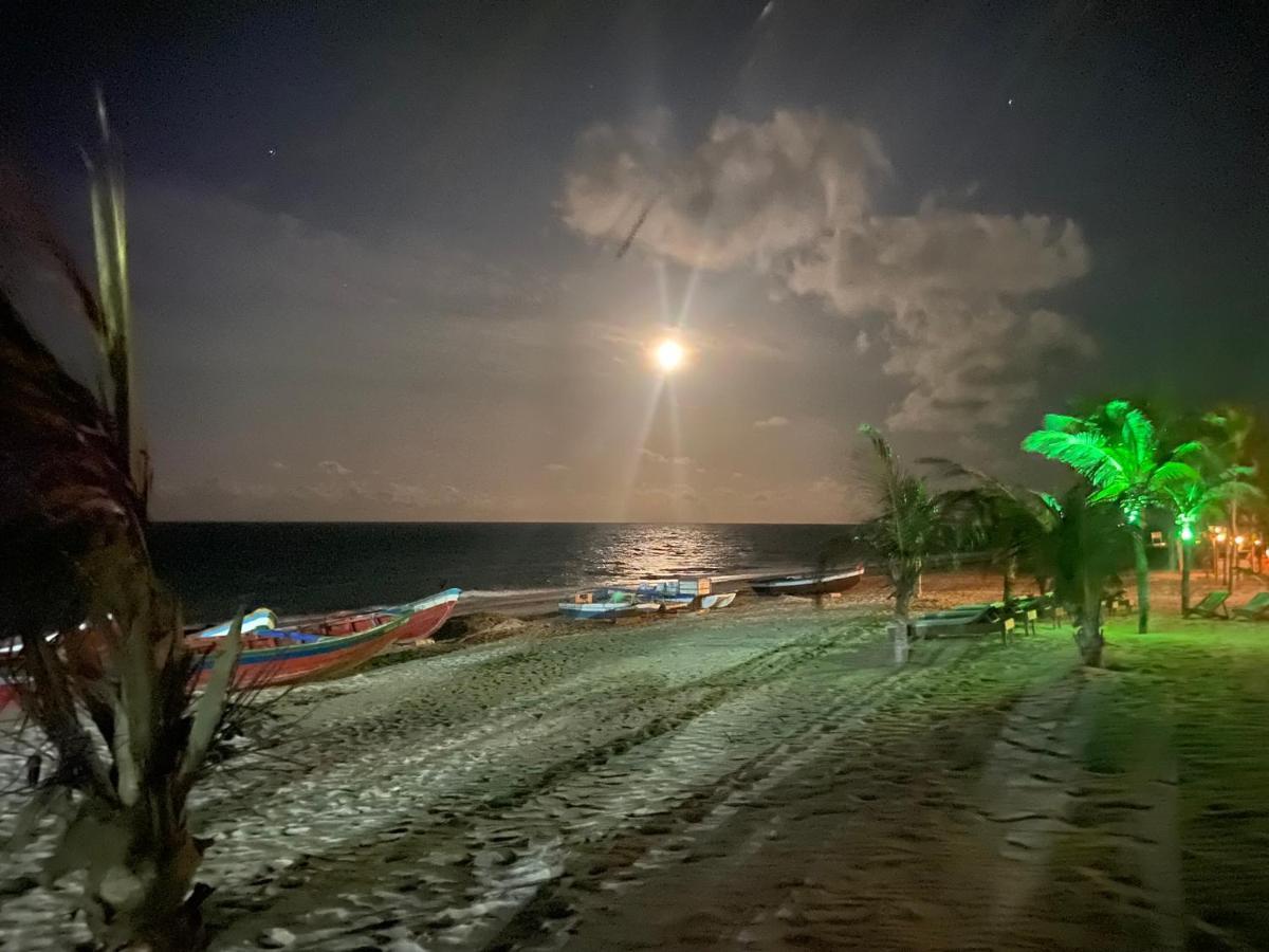 La Vista Suites بري المظهر الخارجي الصورة