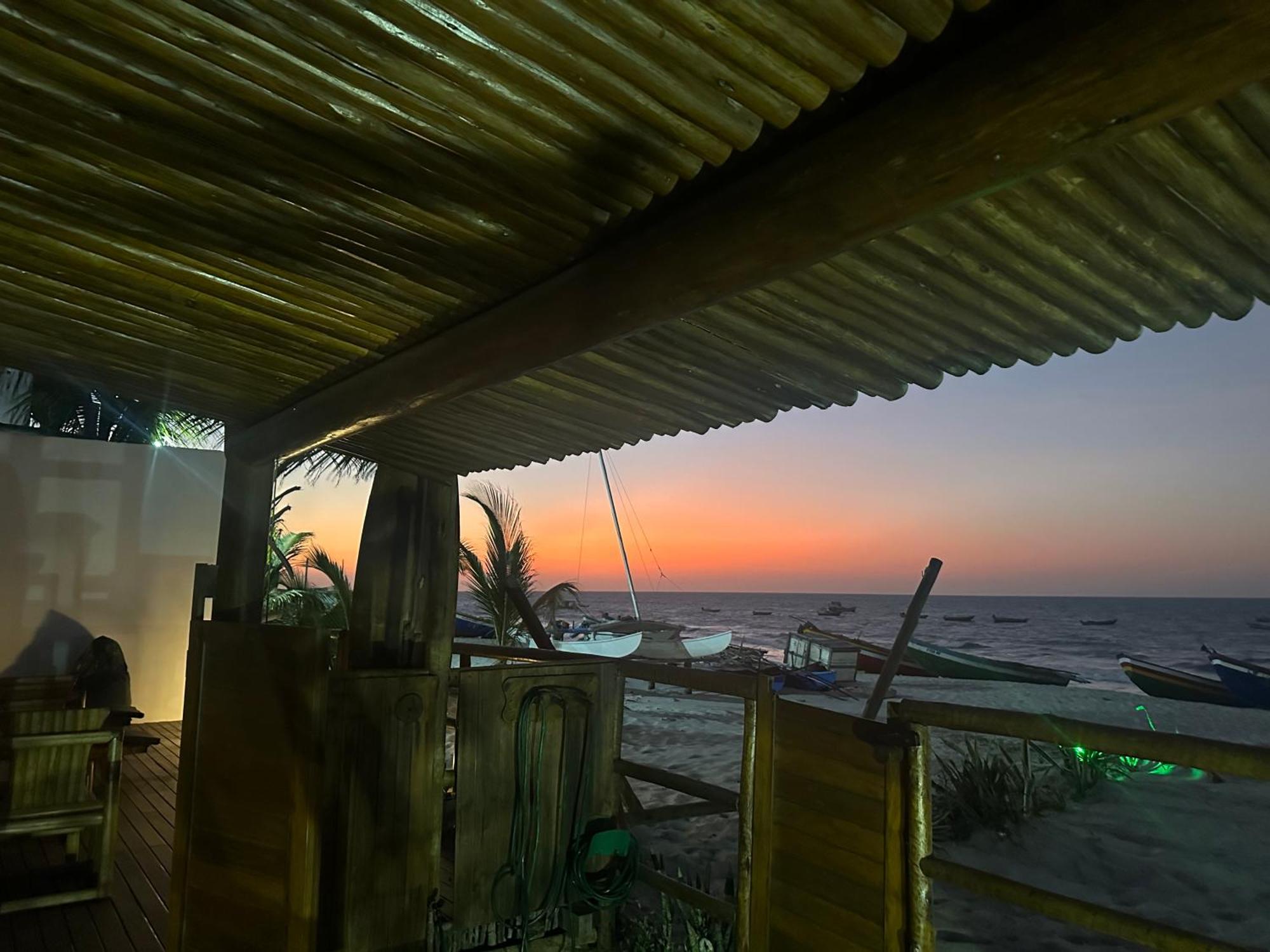 La Vista Suites بري المظهر الخارجي الصورة
